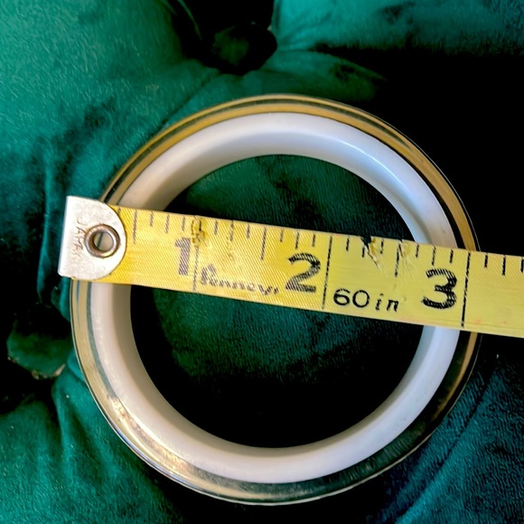 Juicy Couture Bracelet Set. - Picture 8 of 8